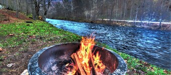 The Hala Lodge and Campground -Roadside Class 2 - 1bed/1bath on Nantahala River