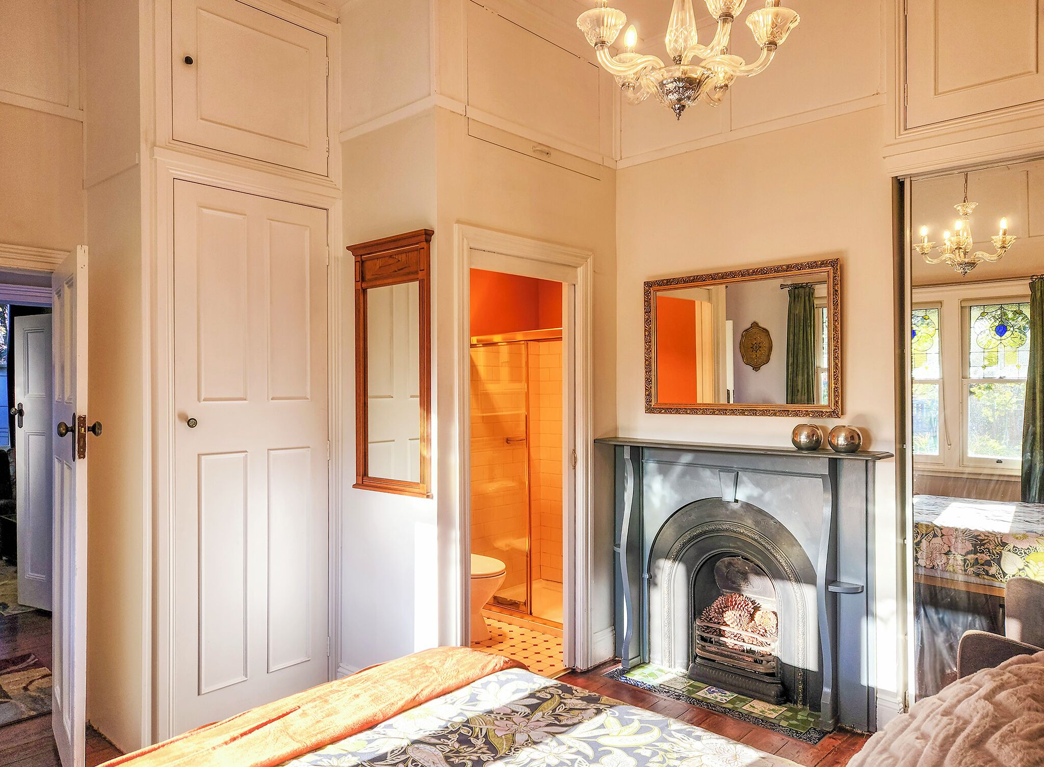3 chambres, fer et planche à repasser, Wi-Fi gratuit, draps fournis