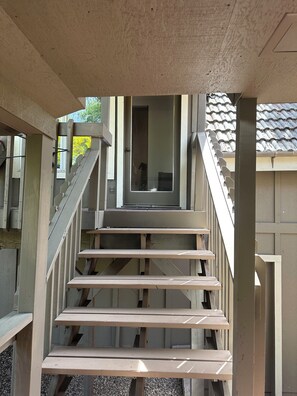 تفاصيل الفندق من الخارج