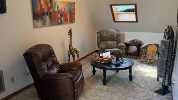 Smart TV, DVD player, books, music library