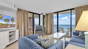 Signature Condo, 3 Bedrooms, Balcony, Ocean View | Living room | 50-inch Smart TV with digital channels