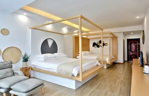 Individually decorated, individually furnished, blackout drapes - Shanghai Monegative Time Garden Hotel (Shanghai)