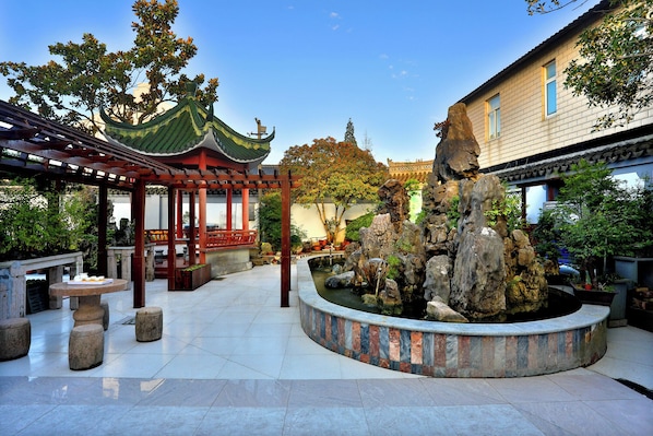 Exterior - Shanghai Monegative Time Garden Hotel (Shanghai)