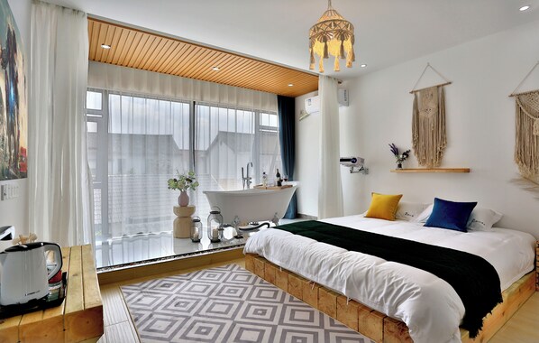 Comfort Double Room | Individually decorated, individually furnished, blackout curtains - Shanghai Monegative Time Garden Hotel (Shanghai)