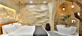 Shanghai Monegative Time Garden Hotel