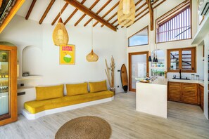 Comfort-Villa, 2 Schlafzimmer, eigener Pool | Wohnbereich