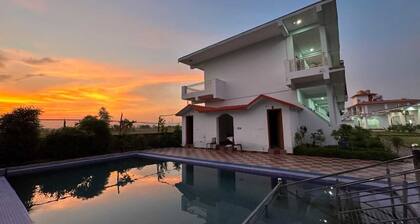 Kuyal Corbett Resort