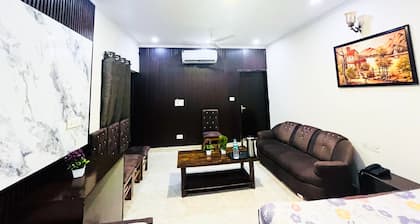 Tom and jerry residency