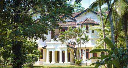 Jetwing Wahawa Walauwa, A Luxury Reserve