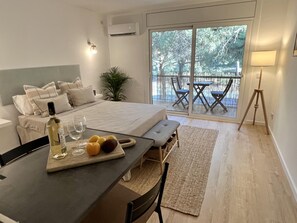 House | 1 bedroom - Studio in Pals Near Sandy Beaches (Pals)