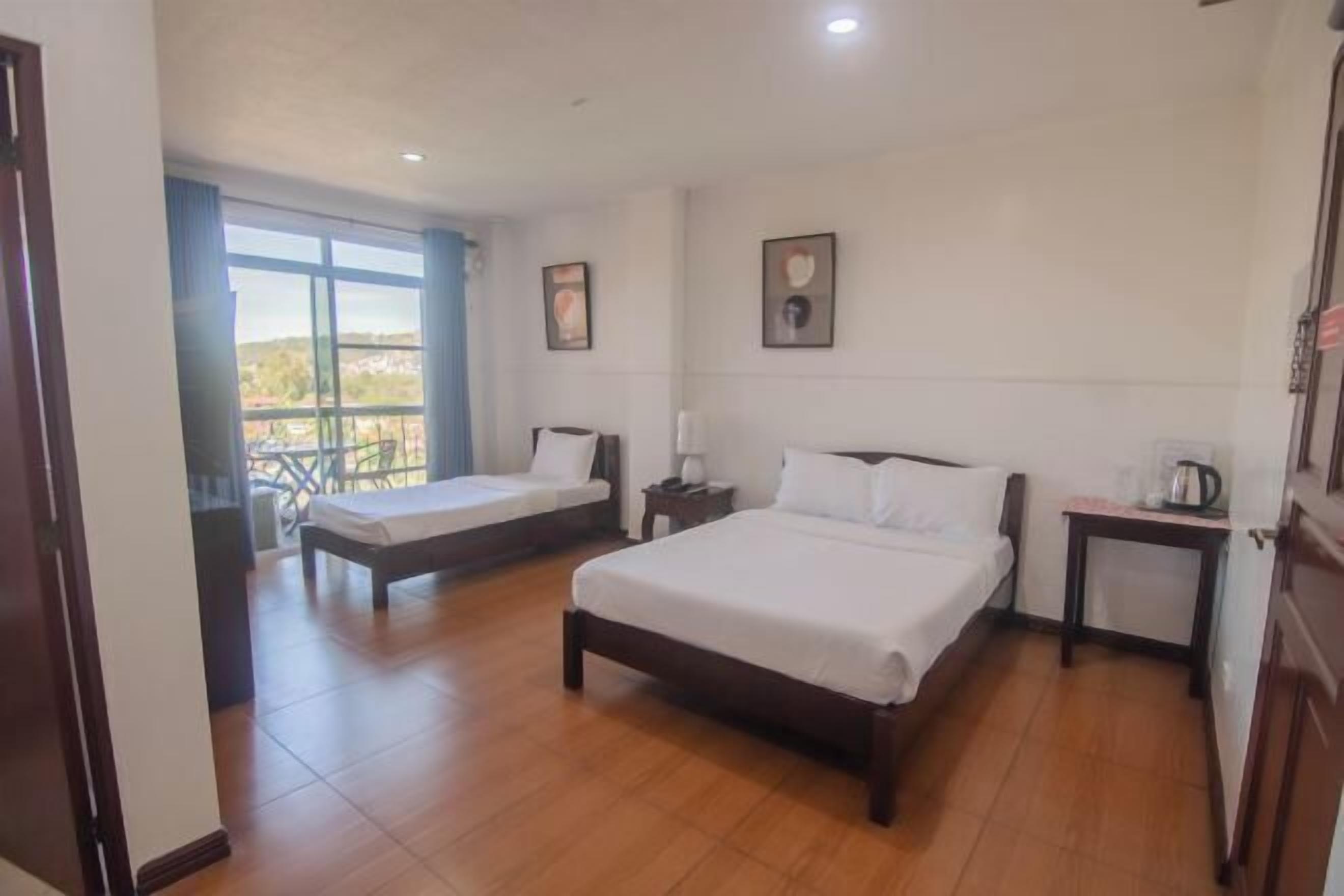 Blackout curtains, iron/ironing board, free WiFi