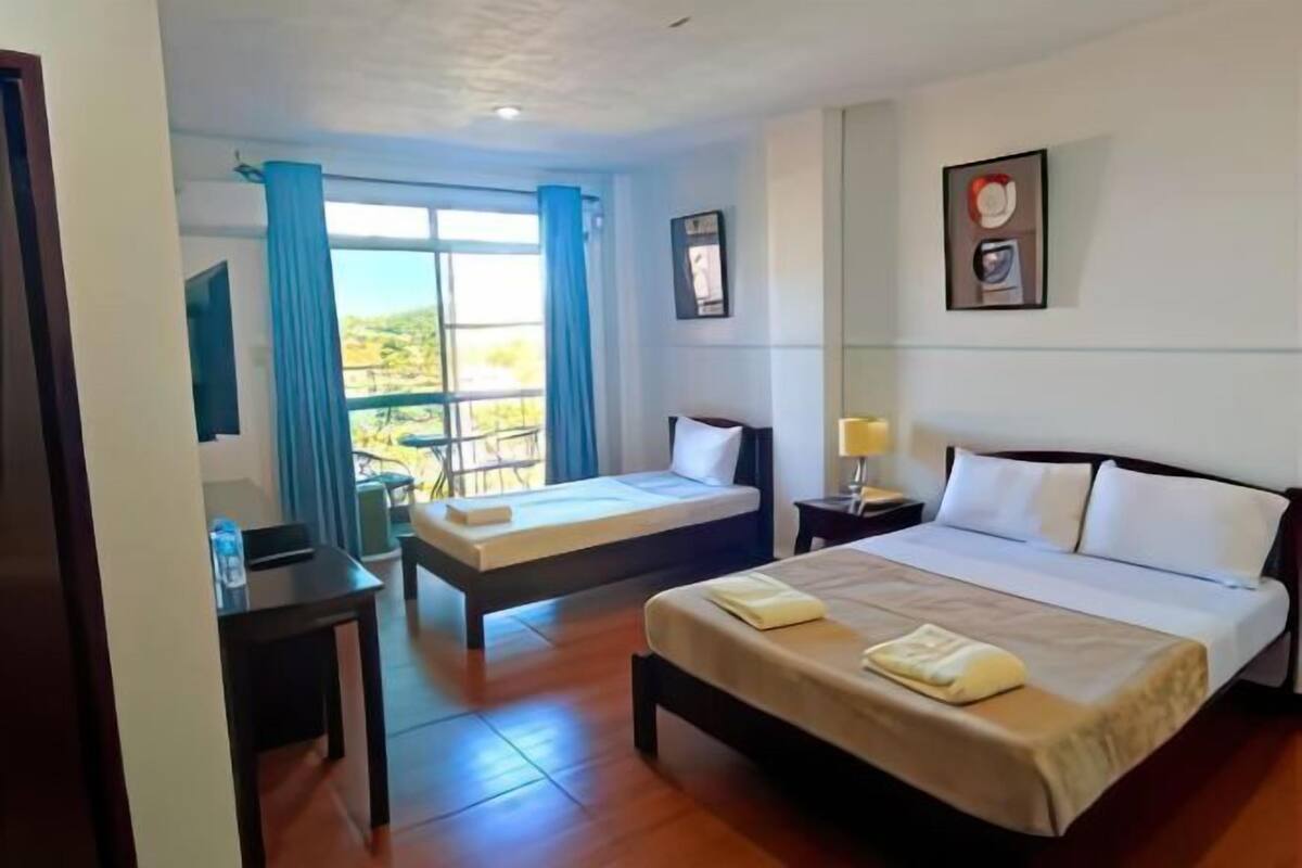 Blackout curtains, iron/ironing board, free WiFi
