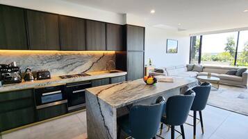 Fridge, microwave, oven, stovetop