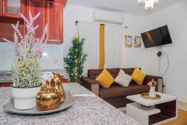 Living area - Villa OASis, Samanà RD, near the lemon waterfall. (El Limón)