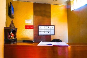 Quầy hỗ trợ khách