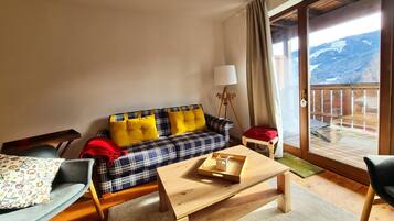 Apartment | Living room