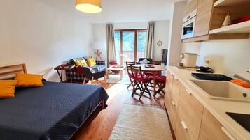 Apartment | Living room