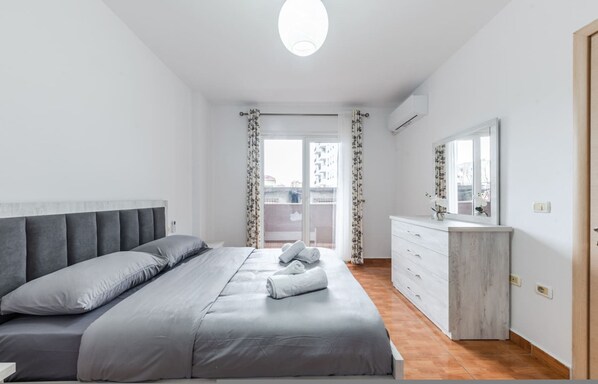 Apartment | 3 bedrooms - The Triple Comfort Loft (Shkodër)