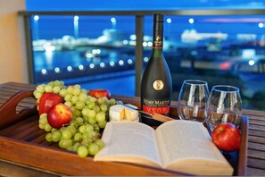 Room - Zen By The Sea Pool - Balcony Dining - Seaview (Darwin)