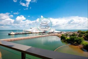 1 غرفة نوم ومكتب