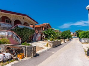 Lejlighed (Two Bedroom Apartment 3) | Udendørsområde