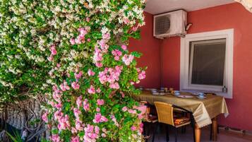 Apartment (Two Bedroom Apartment 4) | Exterior