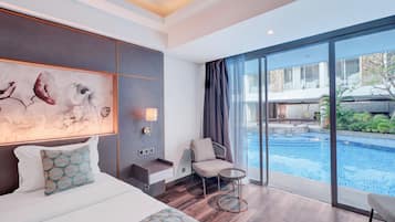 Suite Double with Pool Access | 1 bedroom, in-room safe, free WiFi, bed sheets