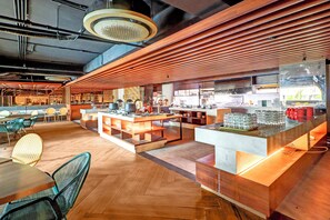 Restaurant - Sunday Hotel Arshika Sunset Road (Kuta)