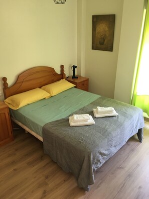 4 habitaciones, wifi gratis y ropa de cama 