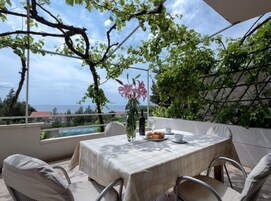 apartman (Two Bedroom Apartment 1) | Terasz/udvar