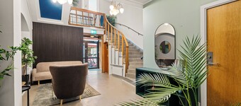 BREEZE Bergen City - Self-Service