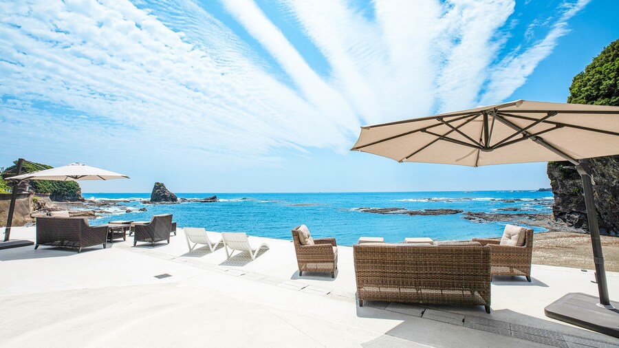 BEACH TERRACE KUSHIMOTO