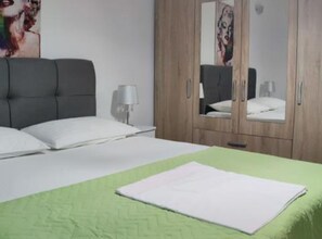 Appartement (One Bedroom Apartment 2)