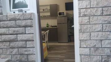 Apartment (One Bedroom Apartment 3) | Property entrance