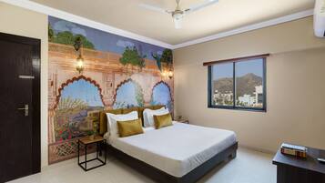 3 bedrooms, desk, laptop workspace, free WiFi