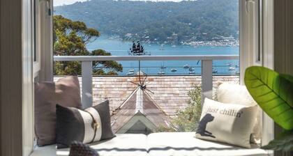 Ridgedale Cottage, Bayview. The perfect romantic retreat!