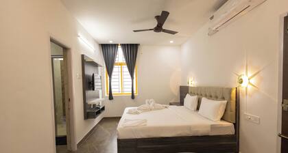 Hotel Kurunjii Residency