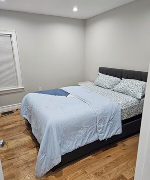2 Schlafzimmer, Bügeleisen/Bügelbrett, WLAN