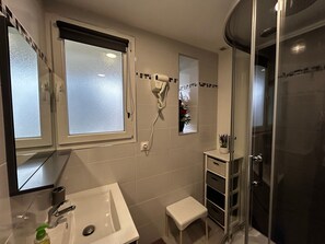 ヘアドライヤー