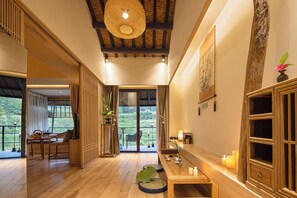 Exclusive Double Room, Balcony, Mountain View | 1 bedroom, free WiFi, bed sheets
