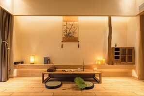 Kamar Double Eksklusif, balkon, pemandangan gunung | Wi-Fi gratis dan seprai linen