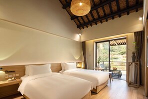 Classic Twin Room, Balcony, Hill View - Tachuan Resort (Huangshan)
