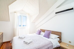 Room - Apartments Isabora - Premium Two-Bedroom Apartment with Terrace and Sea View (Dubrovnik)