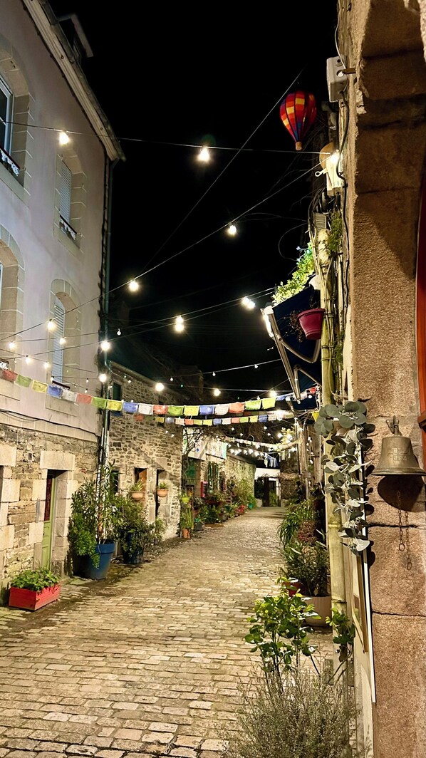 Enceinte de lâhĂ©bergement