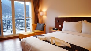 Superior Room | Premium bedding, memory foam beds, minibar, individually decorated