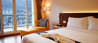 Tro Hotel