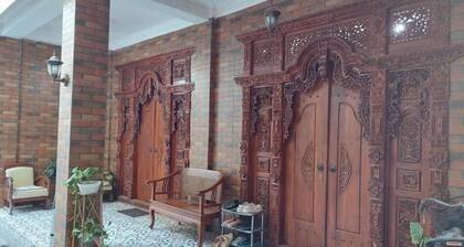 Ndalem Tirta Yogyakarta