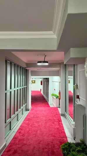 Reception - Varna Hotel (Kesan)