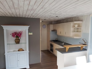 House | Private kitchen | Stovetop