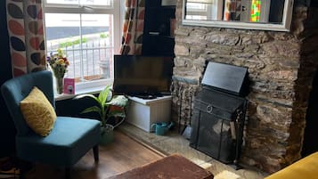 Ferienhaus | Wohnbereich | Fernseher